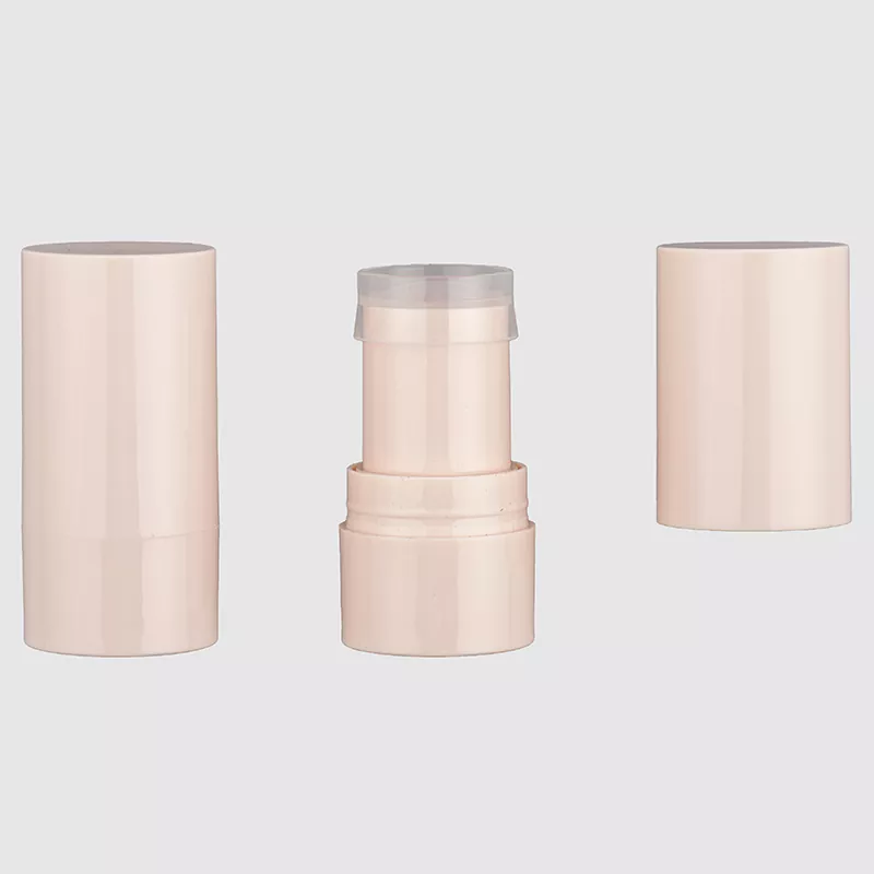 Pacáistiú blush uachtar nó moisturizer